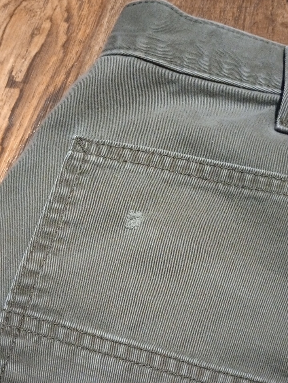 Carthartt Olive Green Men's Painter Pants Chinos (34x29 waist doubled) - Picture 6 of 10
